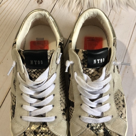 Steve Madden Pursued snake print sneakers size 10 - Picture 9 of 13